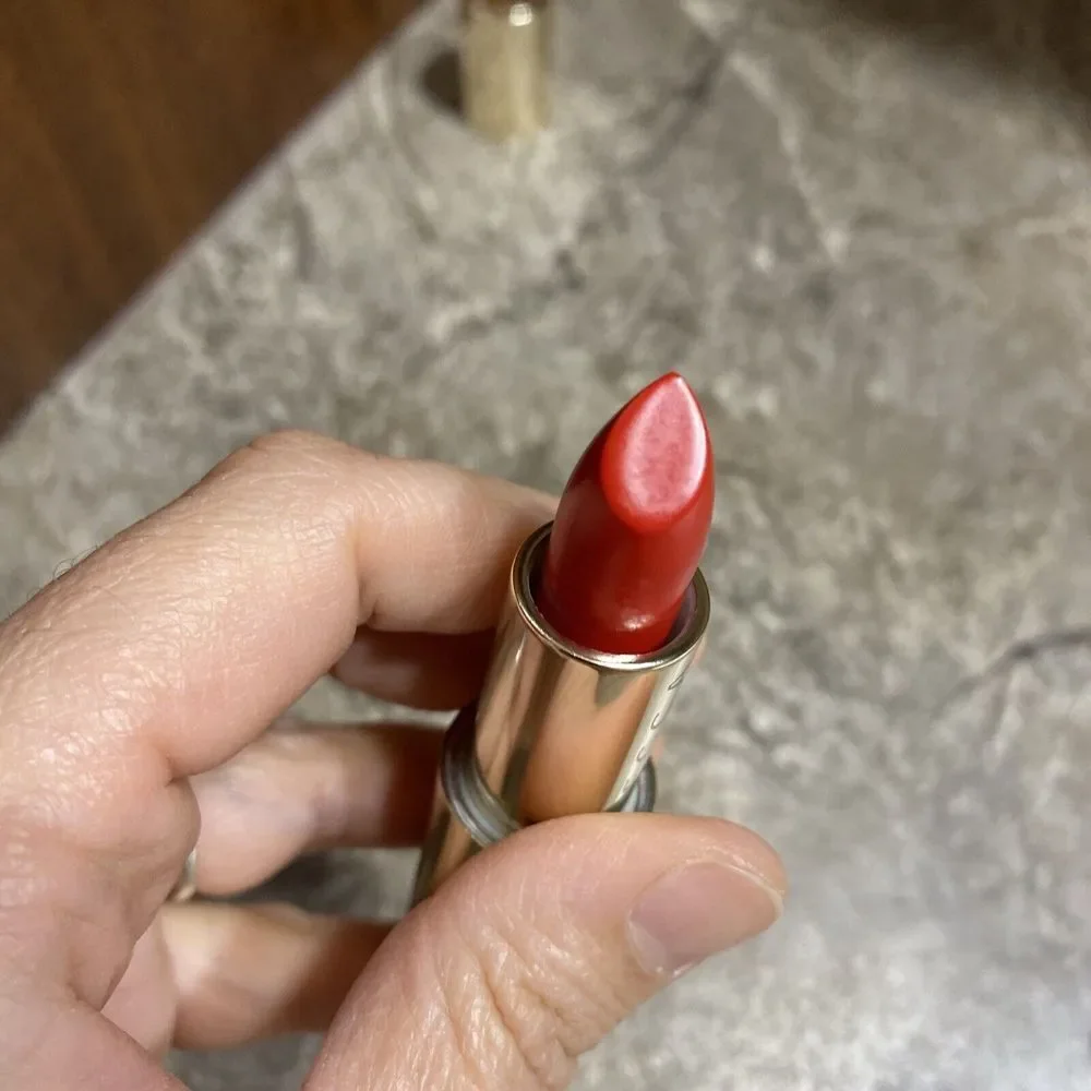 BECCA ultimate lipstick